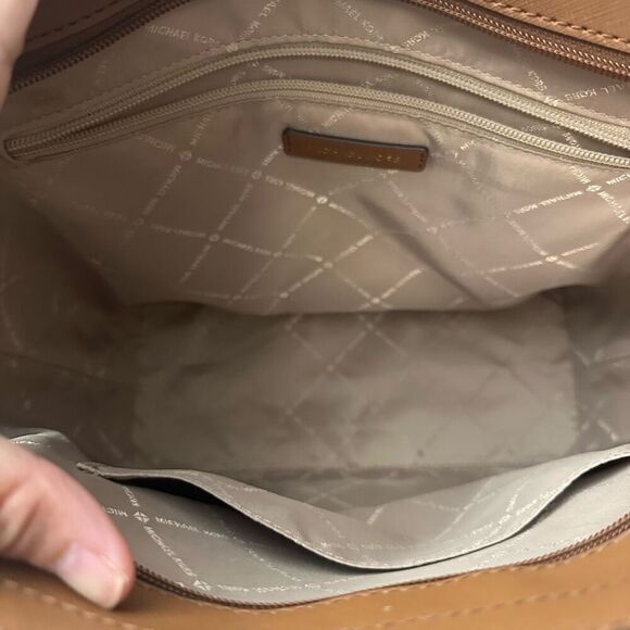 Michael Kors Ayden Luggage Tote Saffiano Leather Hand Bag‎ Large Carryall Brown - Picture 6 of 10